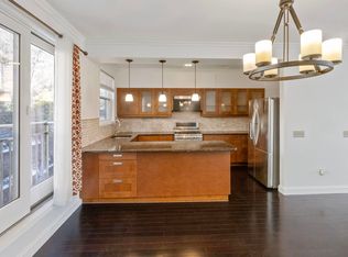 47 W 19th St, Weehawken, NJ 07086