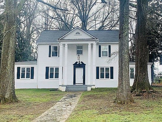 1st image of 401 Oakhurst Ave