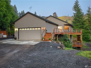 132 Hawkstone Rd, Woodland, WA 98674
