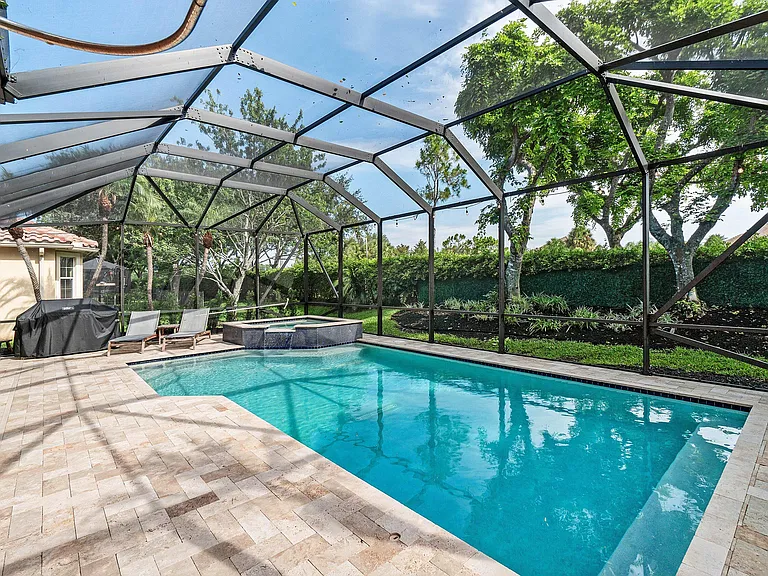 10697 Willow Oak Ct — Photo 30
