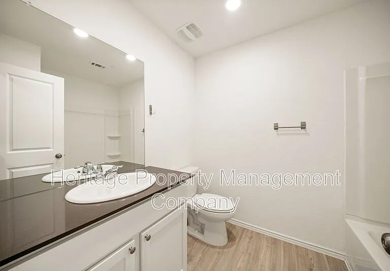 14636 Cregg Mill Dr — Photo 24