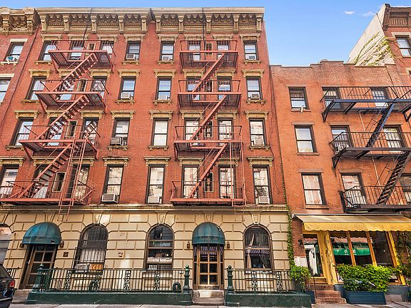 5th image of 26 Cornelia St APT 14