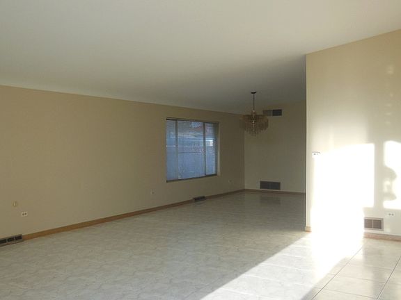 3rd image of 1413 N 13th Ave
