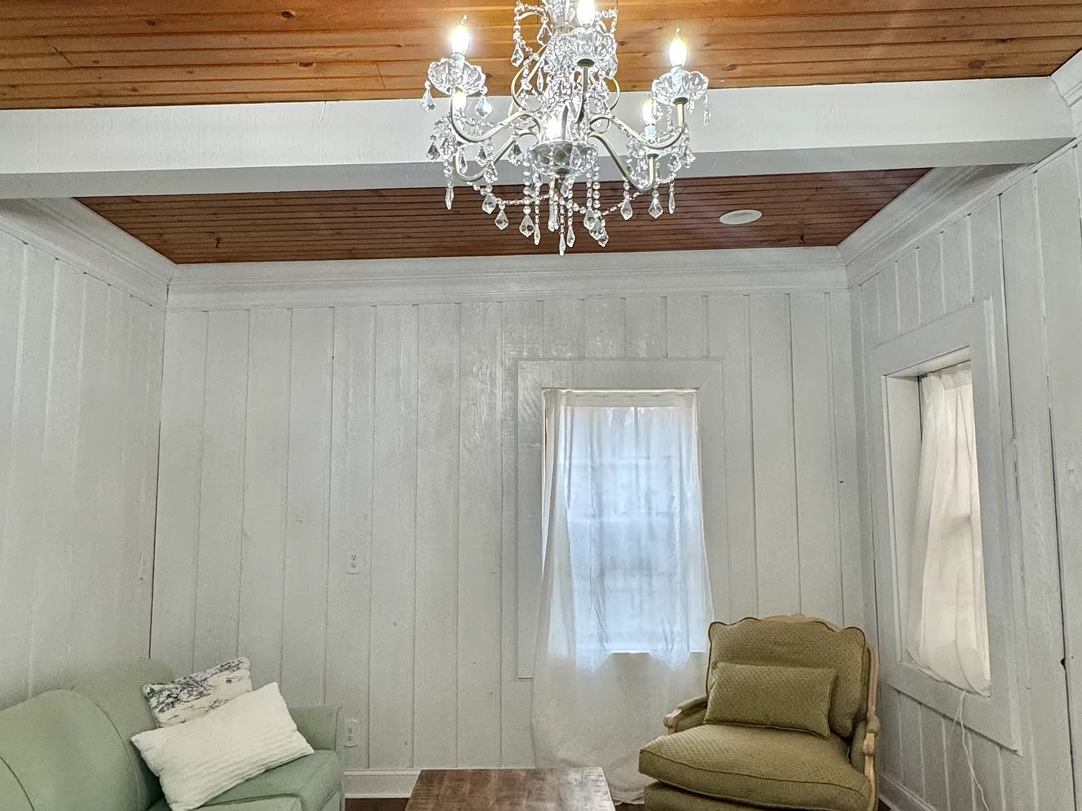 4 bed, 2.5 bath, 1984 sqft, $5,300 — Photo 4