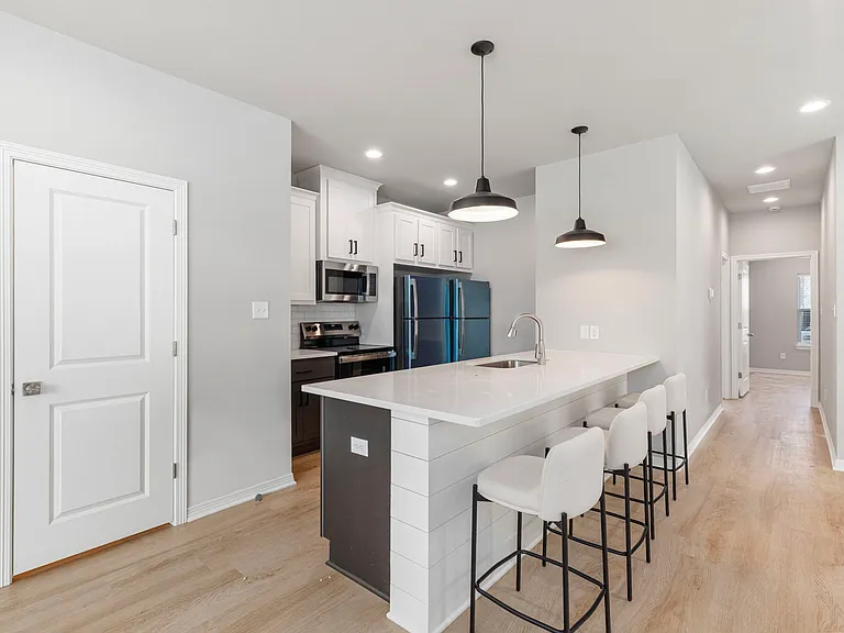 Turner Residence — Photo 3