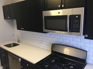 837 W Sunnyside Ave #109, Chicago, IL 60640