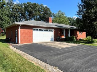 100 S Shady Ln, Salem, IN 47167