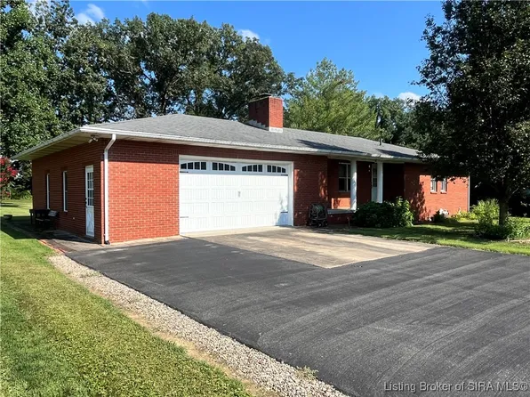 100 S Shady Lane, Salem, IN 47167