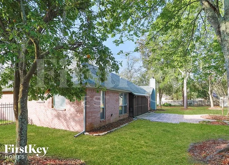 1691 Ponce De Leon Ct — Photo 15
