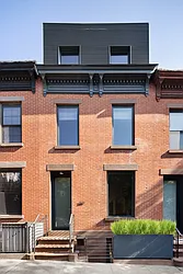 319 Carroll Street in Carroll Gardens