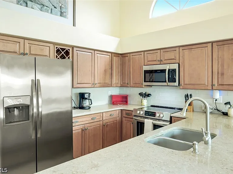 21580 Indian Bayou Dr #582 — Photo 11