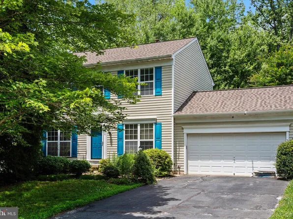 14908 Slippery Elm Ct, Woodbridge, VA 22193