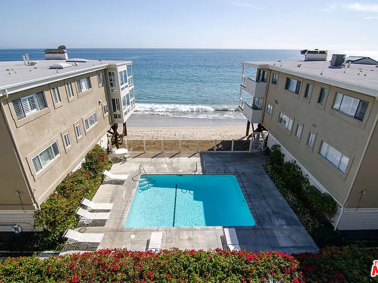 22626 Pacific Coast Hwy #12 — Photo 2