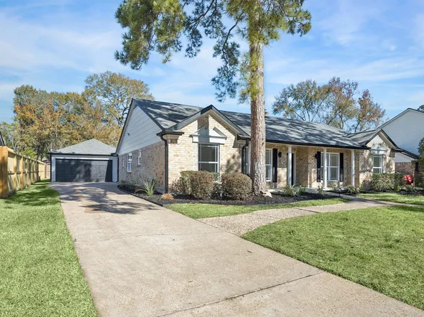 15402 Ripplestream St, Houston, TX 77068
