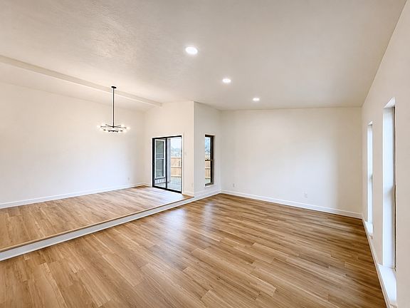 3rd image of 6417 Rainier Rd