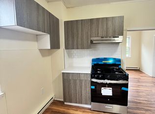 326 Avenue E #2F, Bayonne, NJ 07002