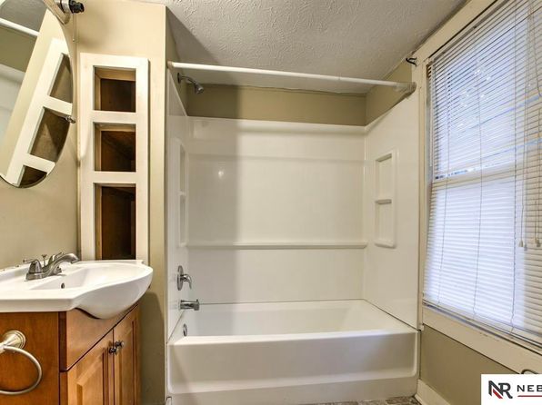 lincoln-nebraska-150304823 picture