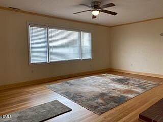 3rd image of 736 Core Rd