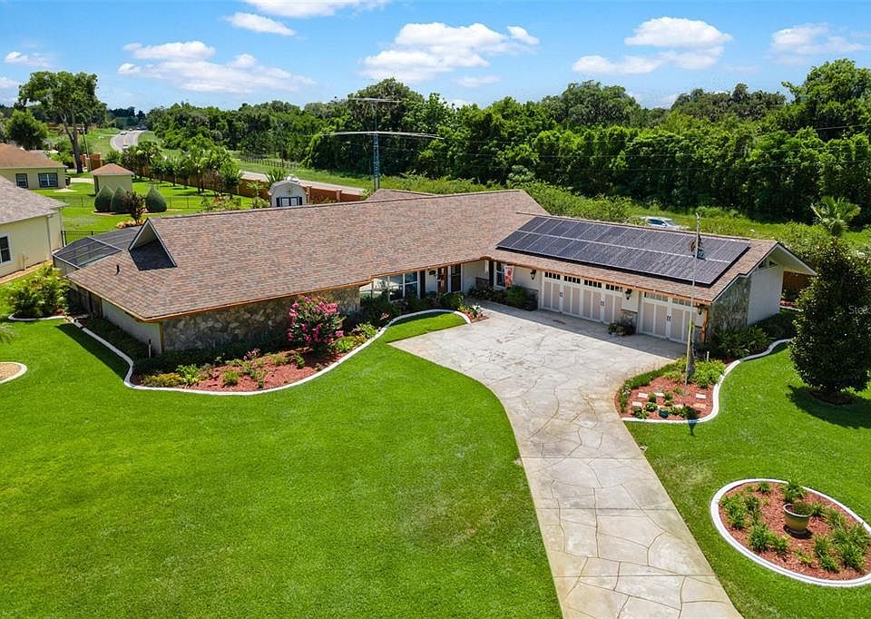 1st image of 26515 Savage Cir