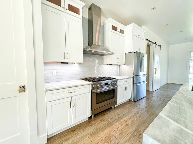 2123 Lacee Ct — Photo 6