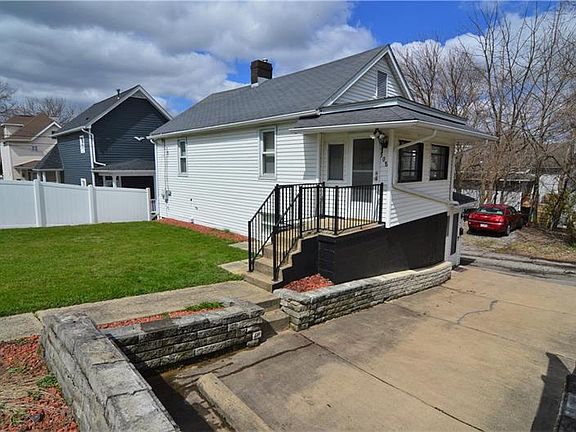 3rd image of 308 Myers Way