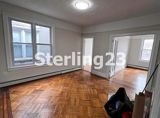25-50 46th St #2, Astoria, NY 11103