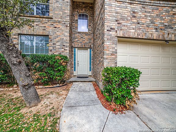 3rd image of 1215 GANTON LN