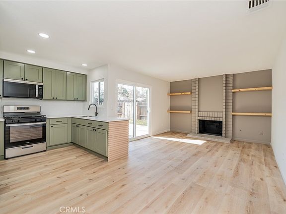 5th image of 3048 Strassbourg Dr