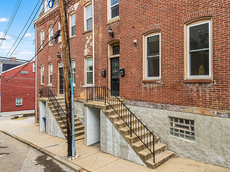 3401 Butler St #F2 — Photo 18