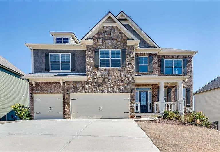 4215 Miramount Overlook — Photo 1