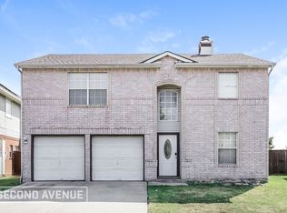 8153 Heritage Place Dr, Fort Worth, TX 76137