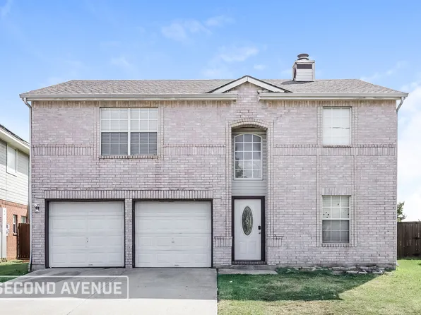 8153 Heritage Place Dr, Fort Worth, TX 76137