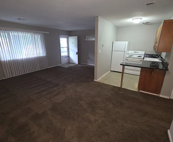 23 N Riley St #217 — Photo 6