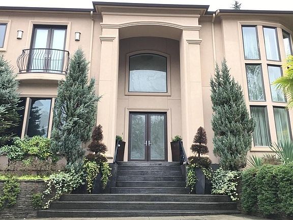 2nd image of 8220 154th Ave SE
