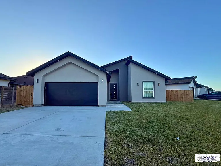 5343 Sidekick Ave — Photo 1