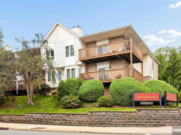 4 Di Donna Ct #A004, Clifton, NJ 07013