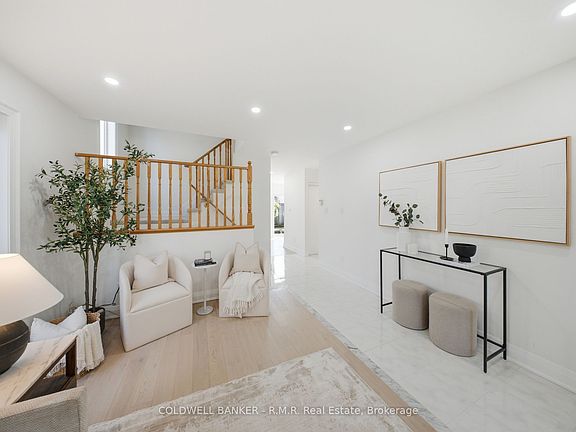 5th image of 15 Schooner Ln