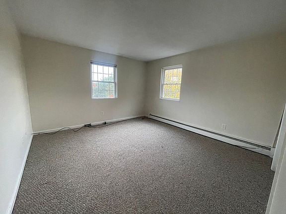 5th image of 21 & 25 Thomas Ave #21-4