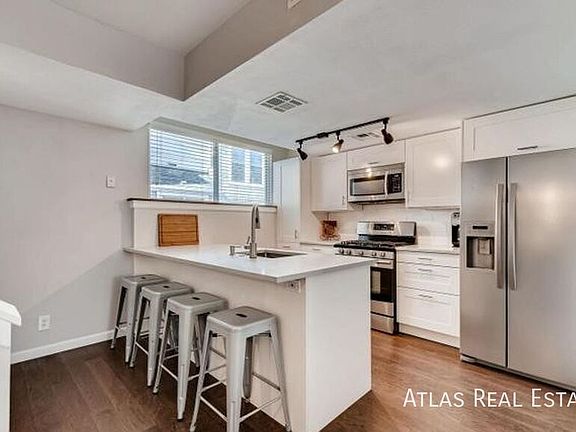 4th image of 1025 Jasmine St Unit 6