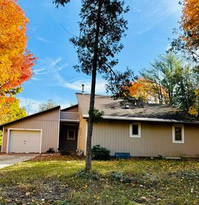 410 S Clymer St, Pentwater, MI, 49449