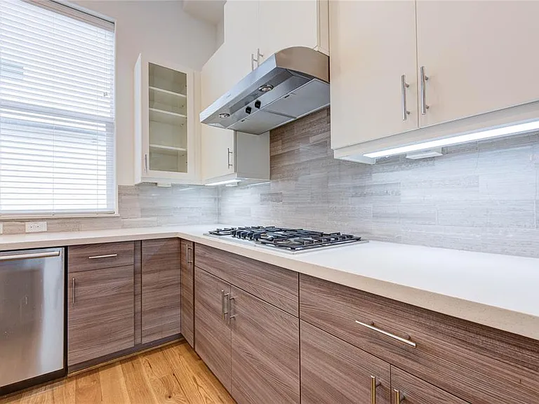 2622 Rusk St #1 — Photo 3