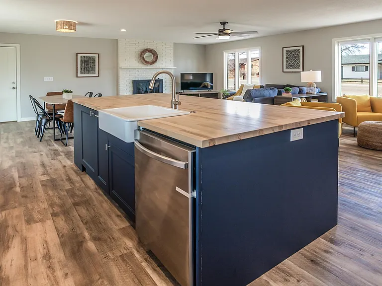 3521 Kenyon Dr — Photo 5