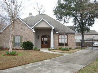 36348 Desoto St, Prairieville, LA 70769
