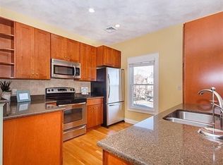 40 Atherton St #2M, Somerville, MA 02143