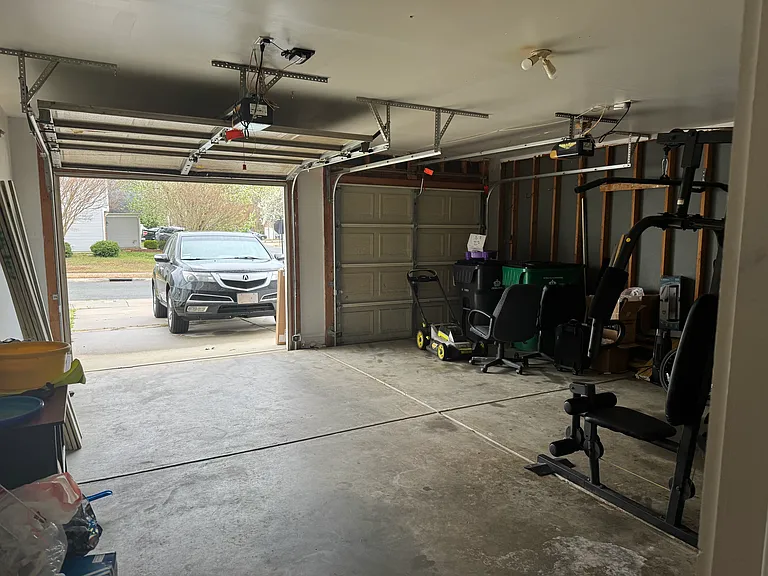 9327 Bellegarde Dr — Photo 36