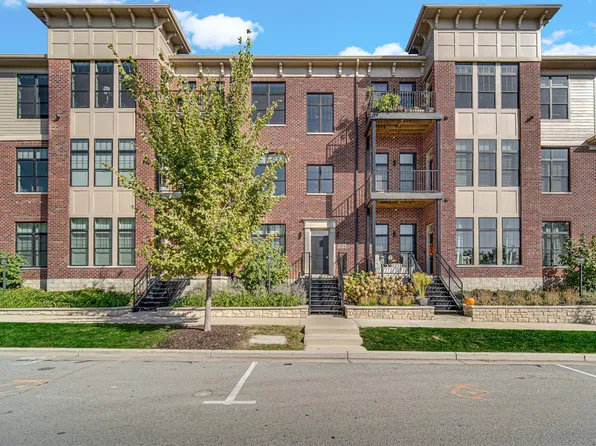 204 Campbell St #301, Valparaiso, IN 46383