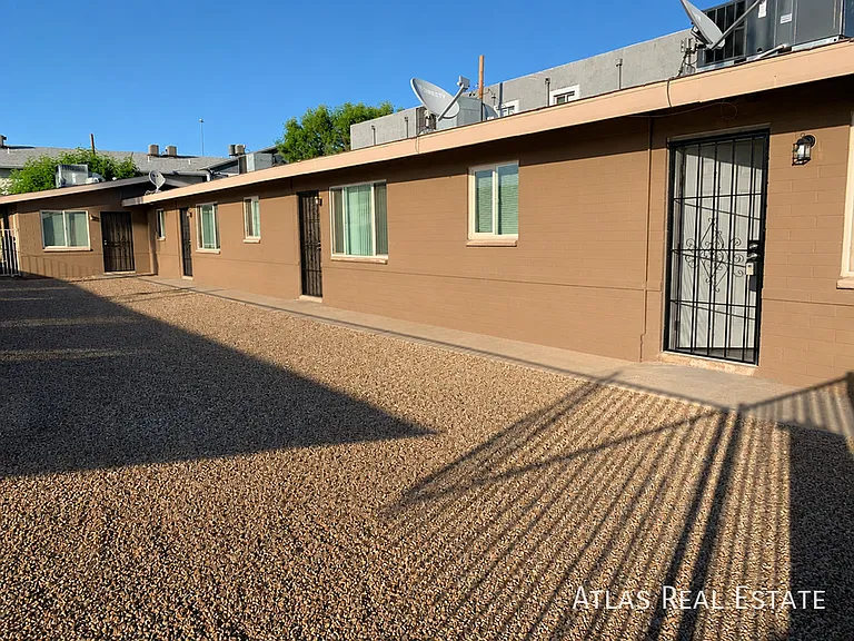 2512 W Ocotillo Rd #3 — Photo 13