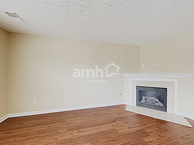 377 Stewart Springs Dr — Photo 7