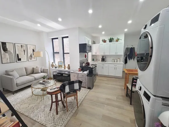 362 Stockton Street image 1 of 6