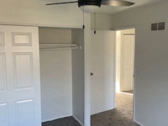 4th image of 1556 Meredith Dr Unit 9